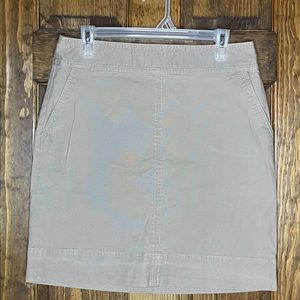Talbots khaki pencil skirt size 10 w/ side pockets